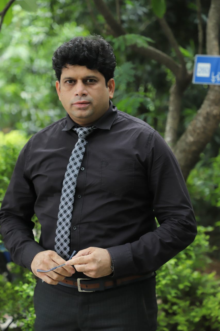 Dr. Roshan Kazi